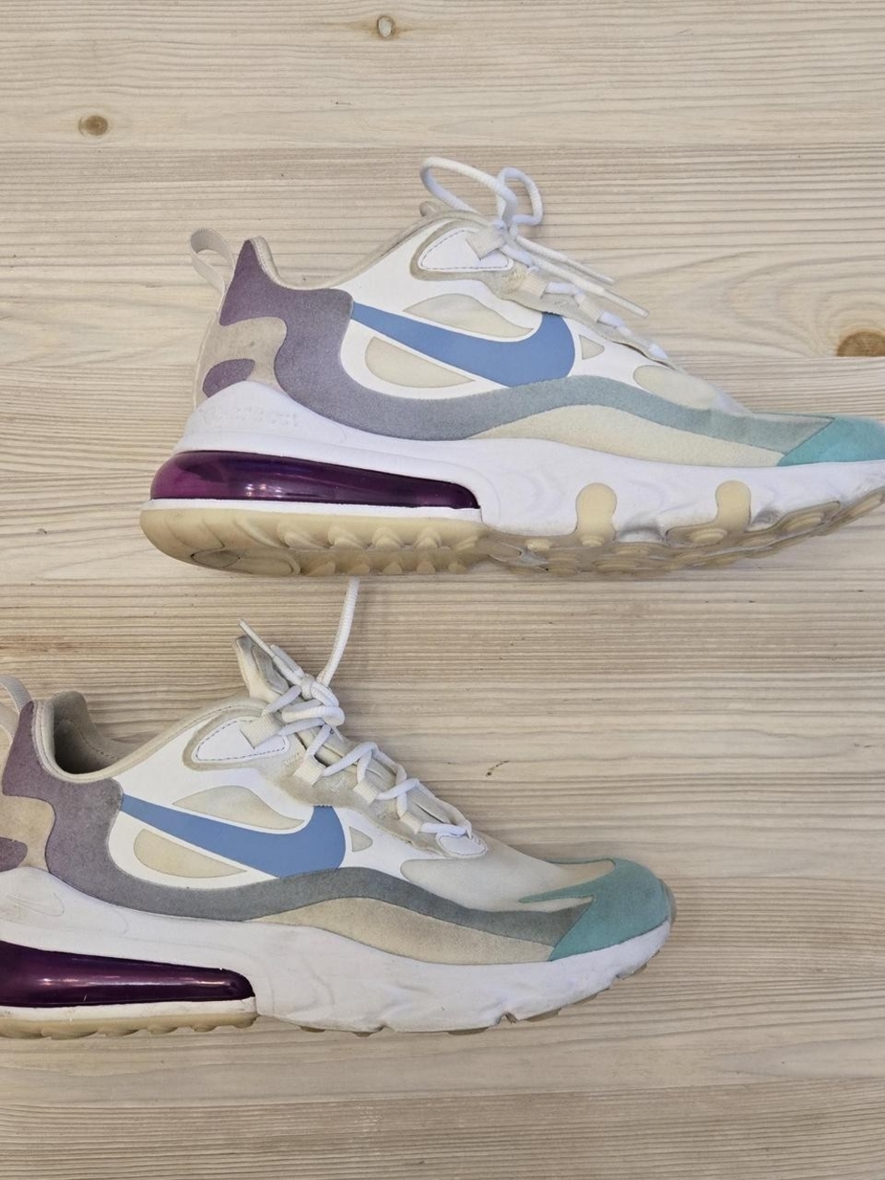Nike Women’s White and Light Blue Air Max Sneaker